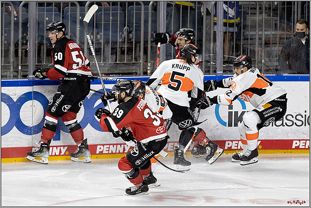 PENNY DEL;  Koelner Haie - Grizzlys Wolfsburg; Koeln, 10.09.2021